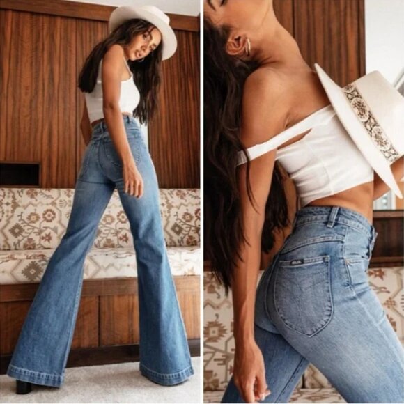 Rolla's Eastcoast Flare Jeans in Karen Blue - Picture 1 of 16